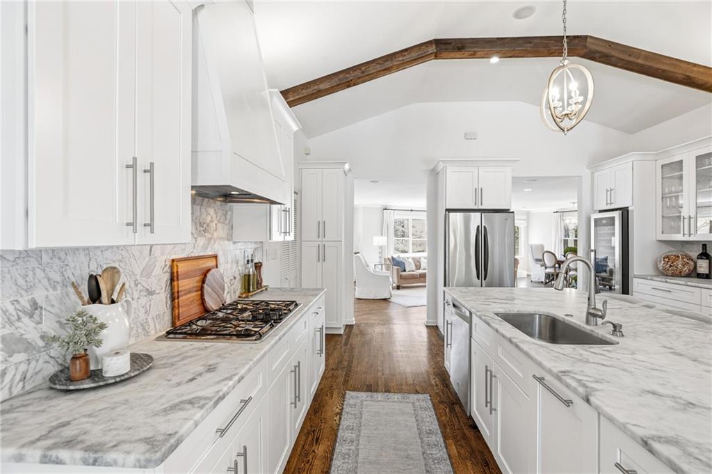 1450 Cheshire Way NE