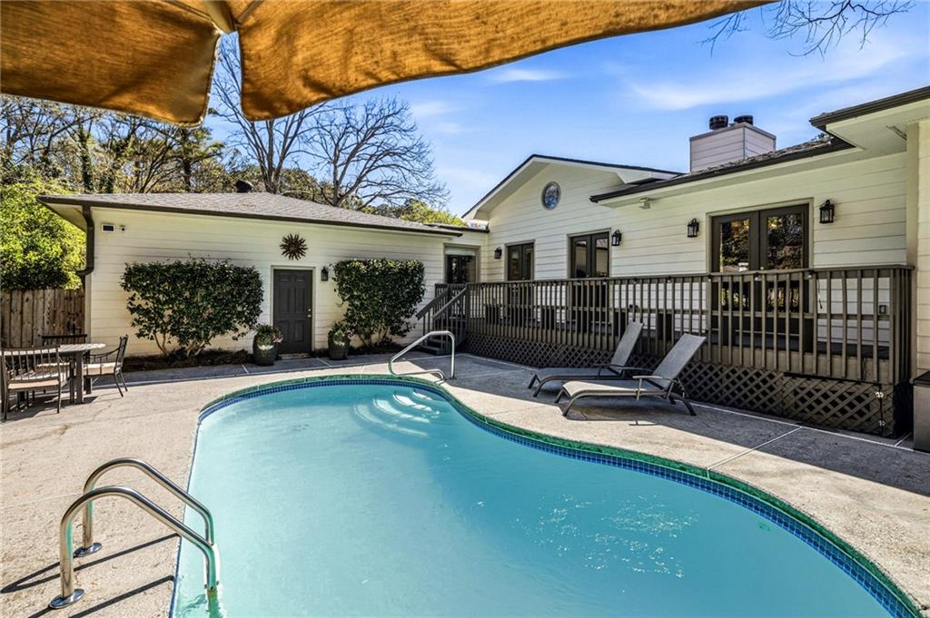 1450 Cheshire Way NE