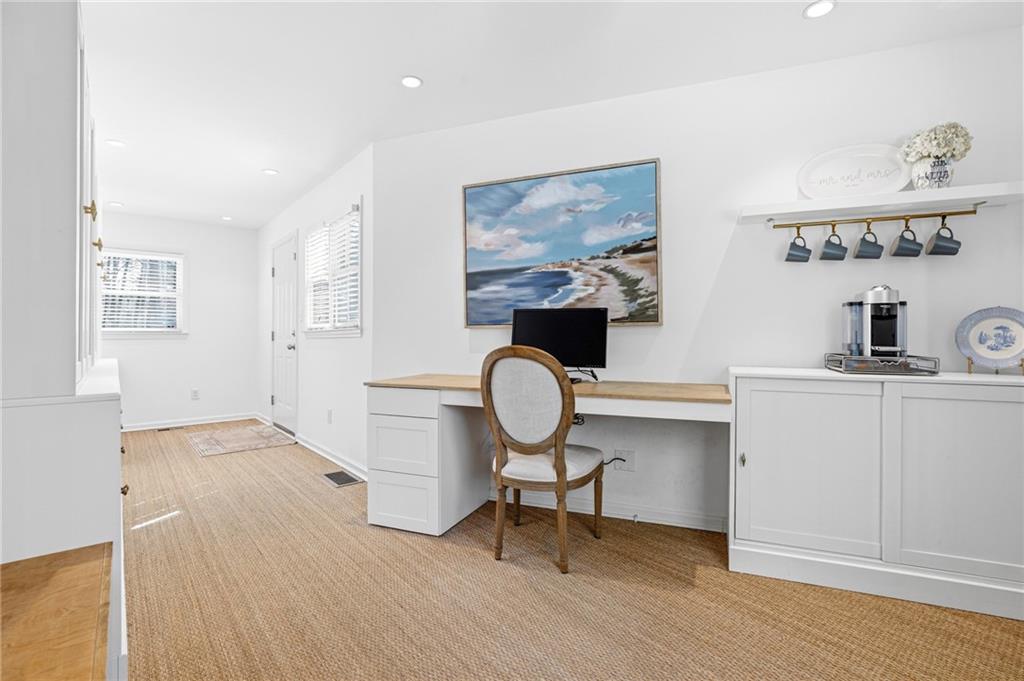 1450 Cheshire Way NE