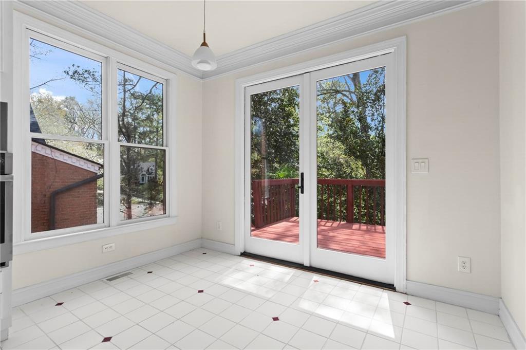 1177 Amsterdam Avenue NE