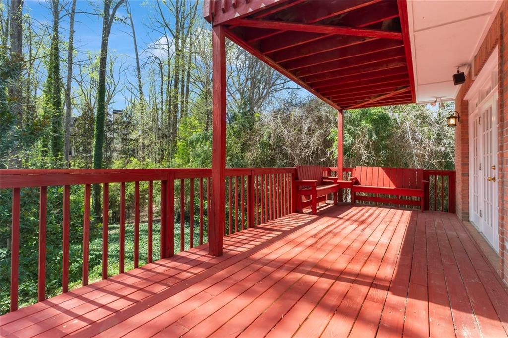 1177 Amsterdam Avenue NE