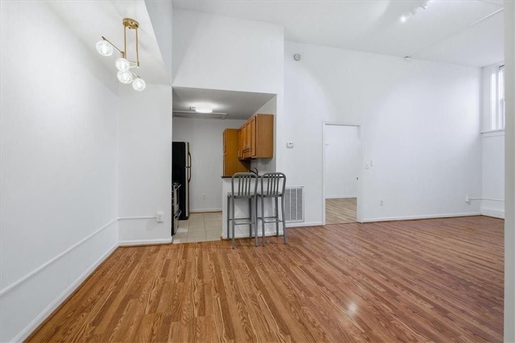 1031 State Street NW Unit 106