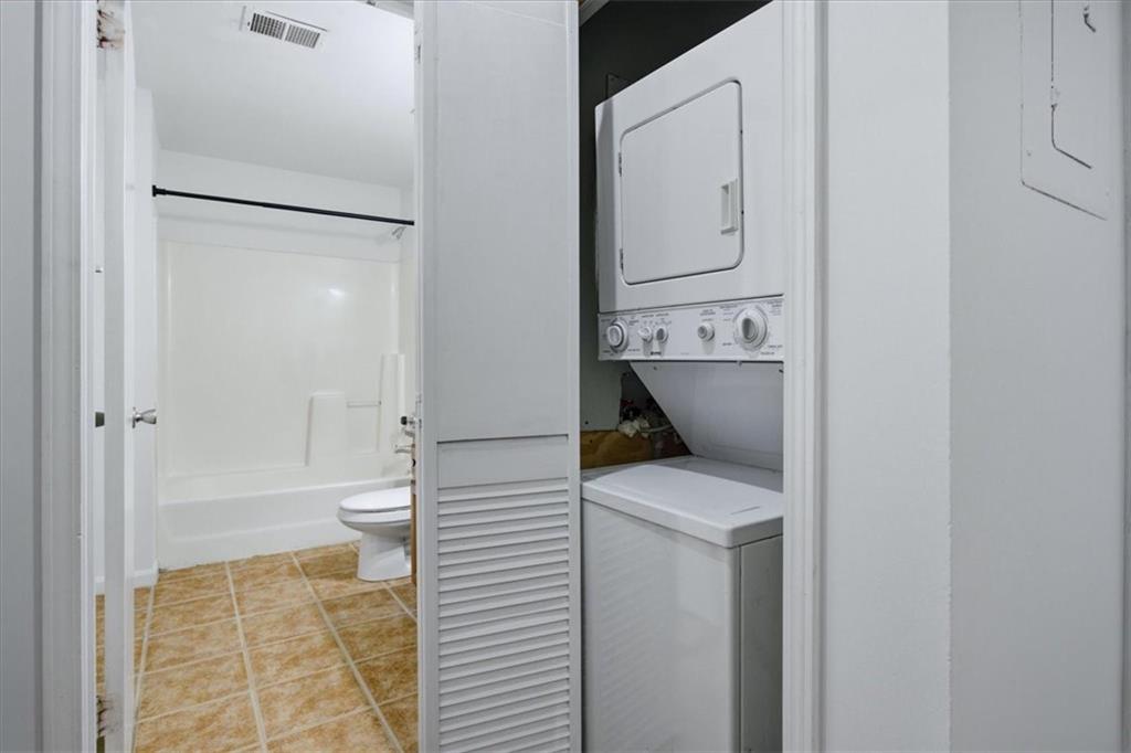 1031 State Street NW Unit 106