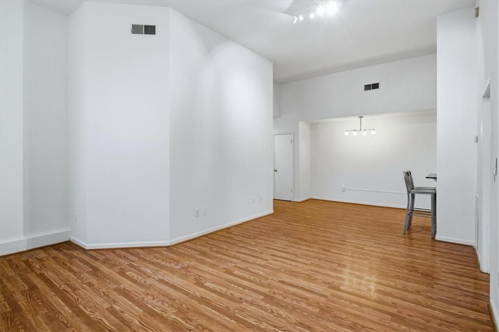 1031 State Street NW Unit 106