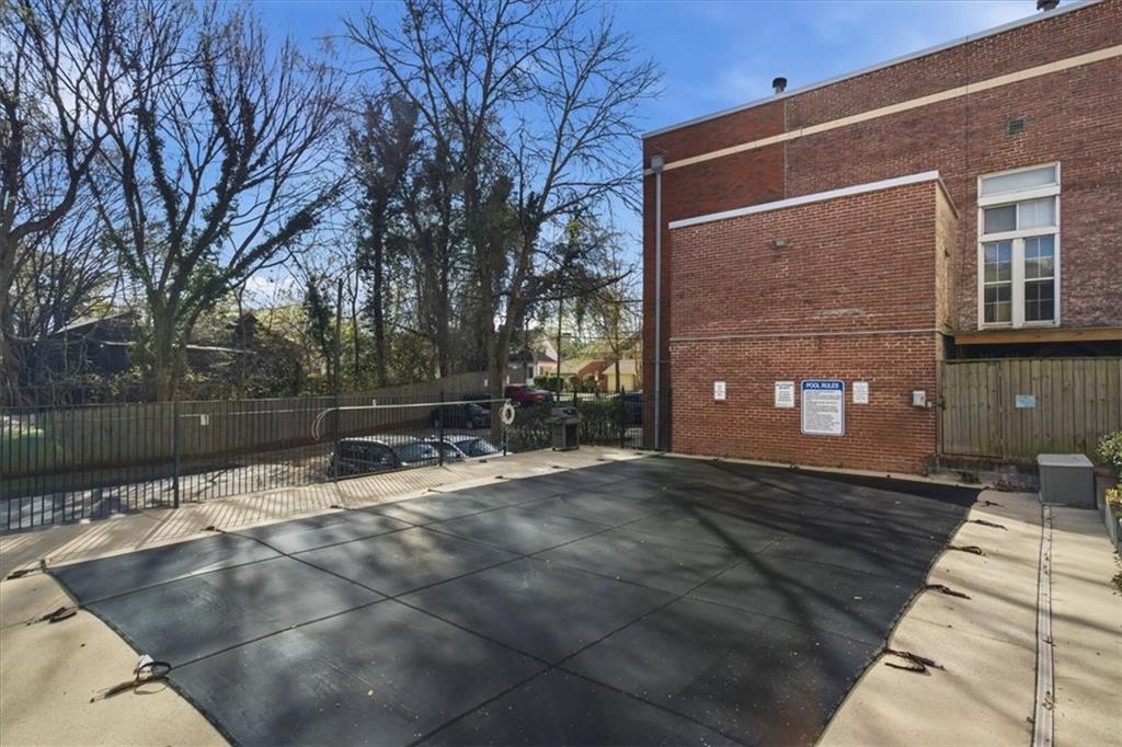 1031 State Street NW Unit 106