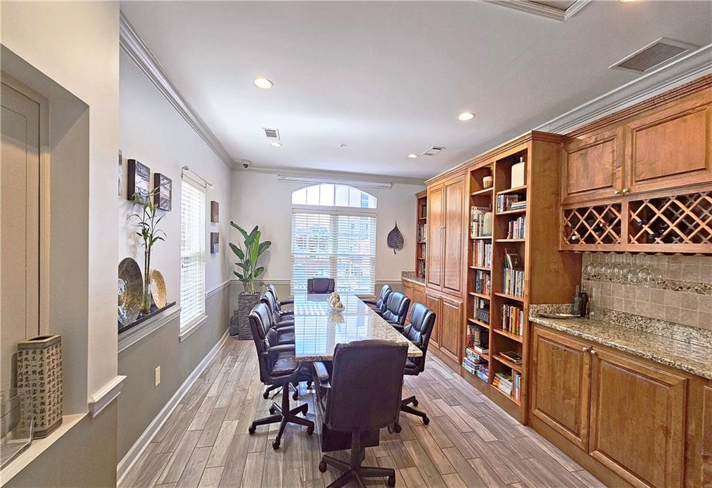 1074 Peachtree Walk NE Unit B 216