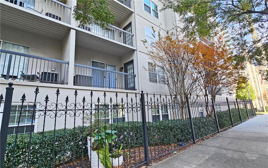 1074 Peachtree Walk NE Unit B 216