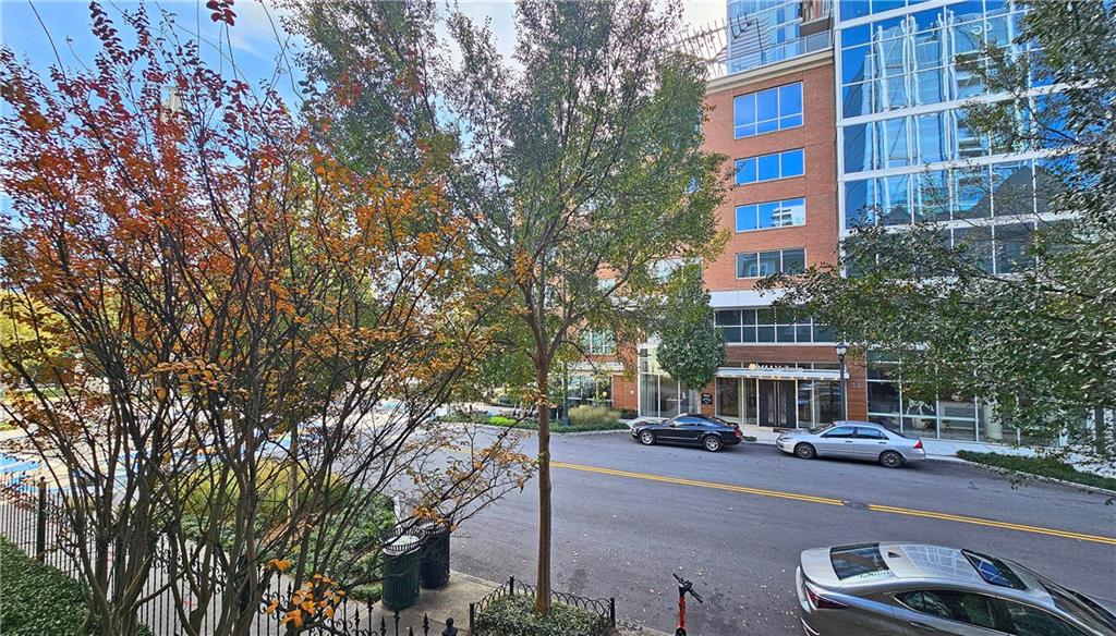1074 Peachtree Walk NE Unit B 216