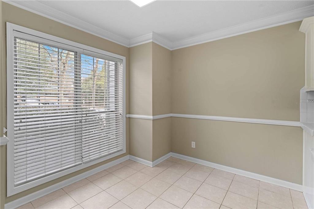 1176 Weatherstone Drive NE