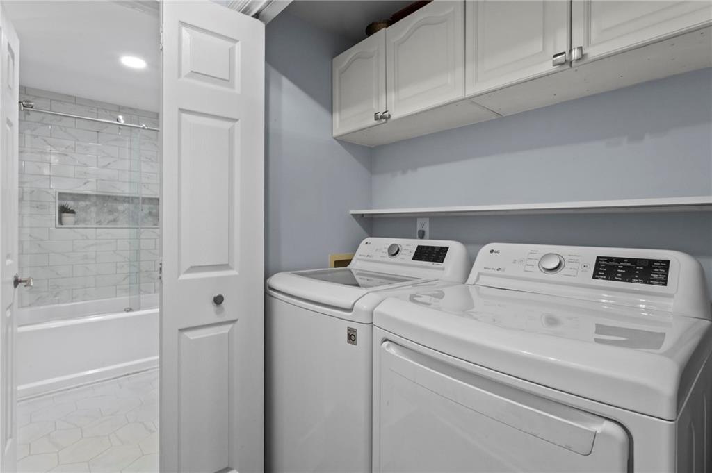 2312 River Green Drive NW