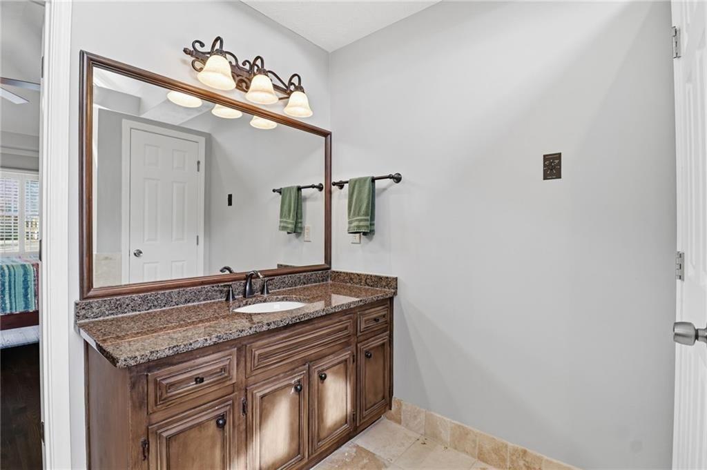 4034 Song Thrush Court NE