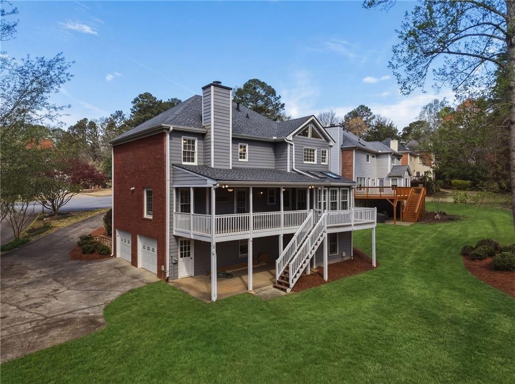 4034 Song Thrush Court NE