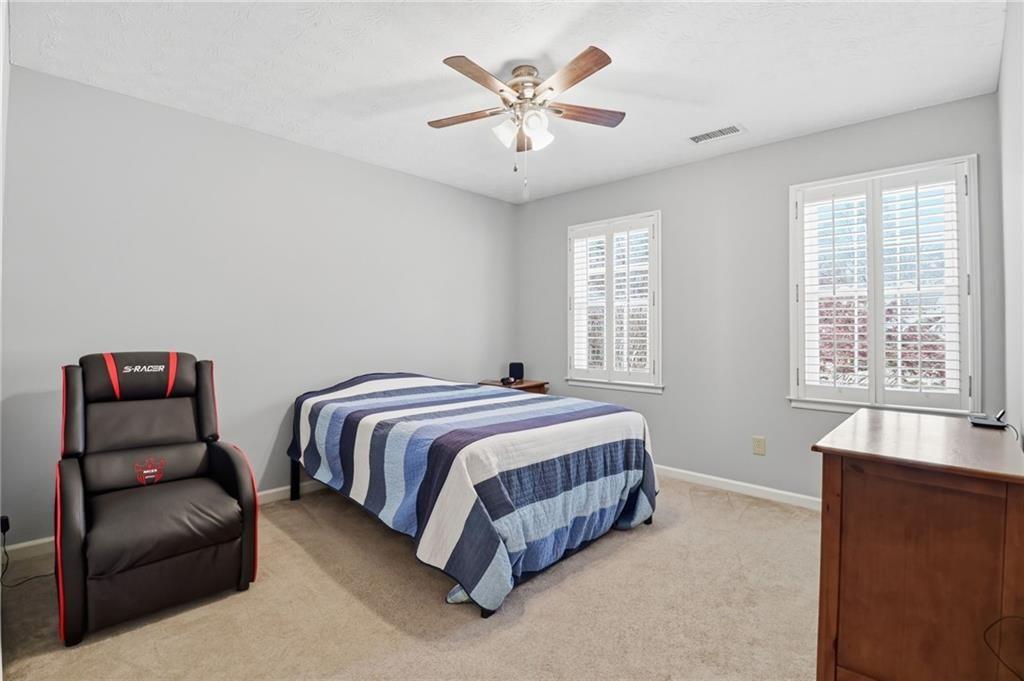 4034 Song Thrush Court NE