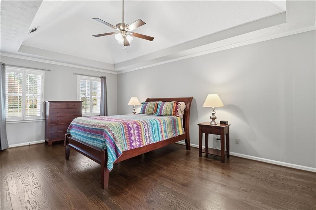 4034 Song Thrush Court NE
