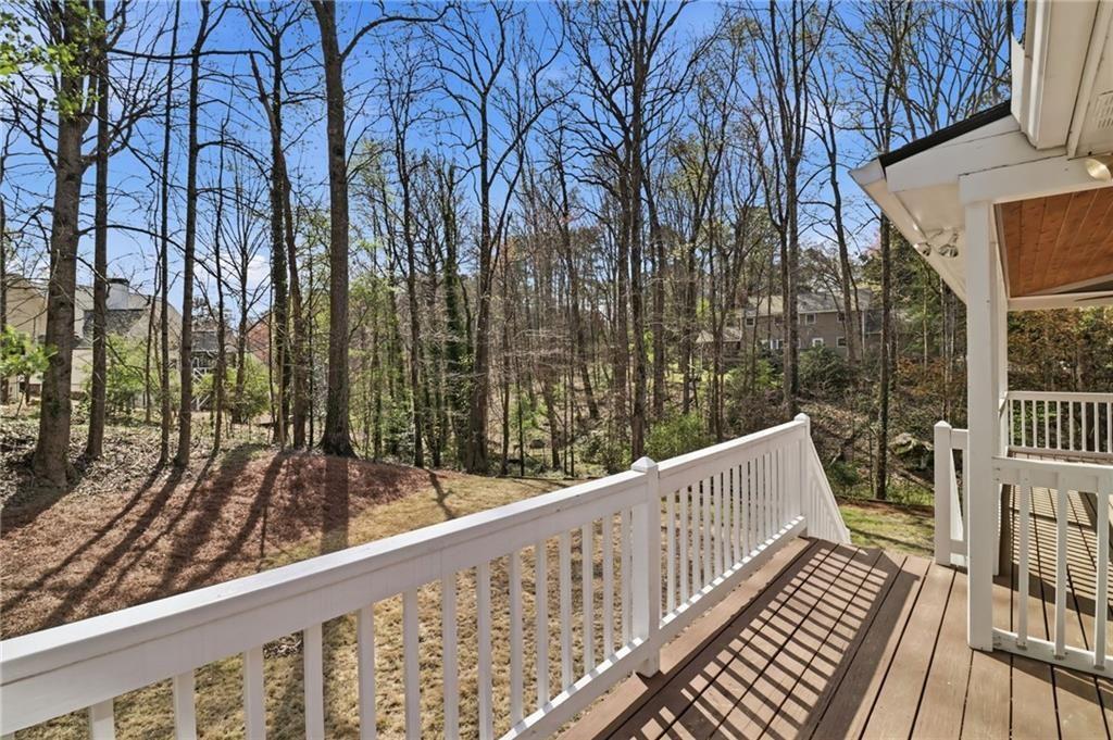 4034 Song Thrush Court NE
