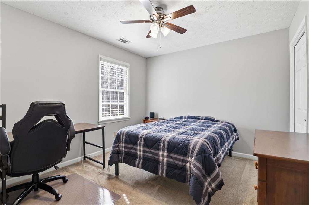 4034 Song Thrush Court NE