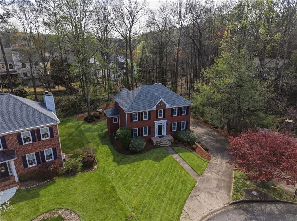 4034 Song Thrush Court NE