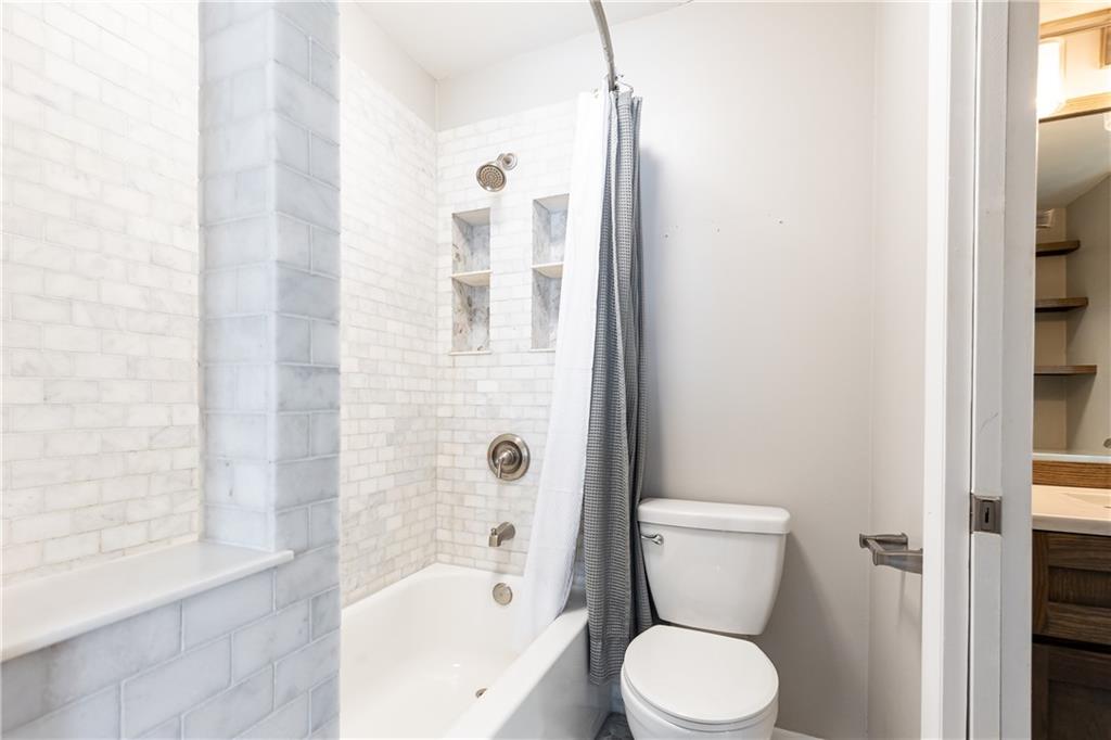 3501 Roswell Road NE Unit 302