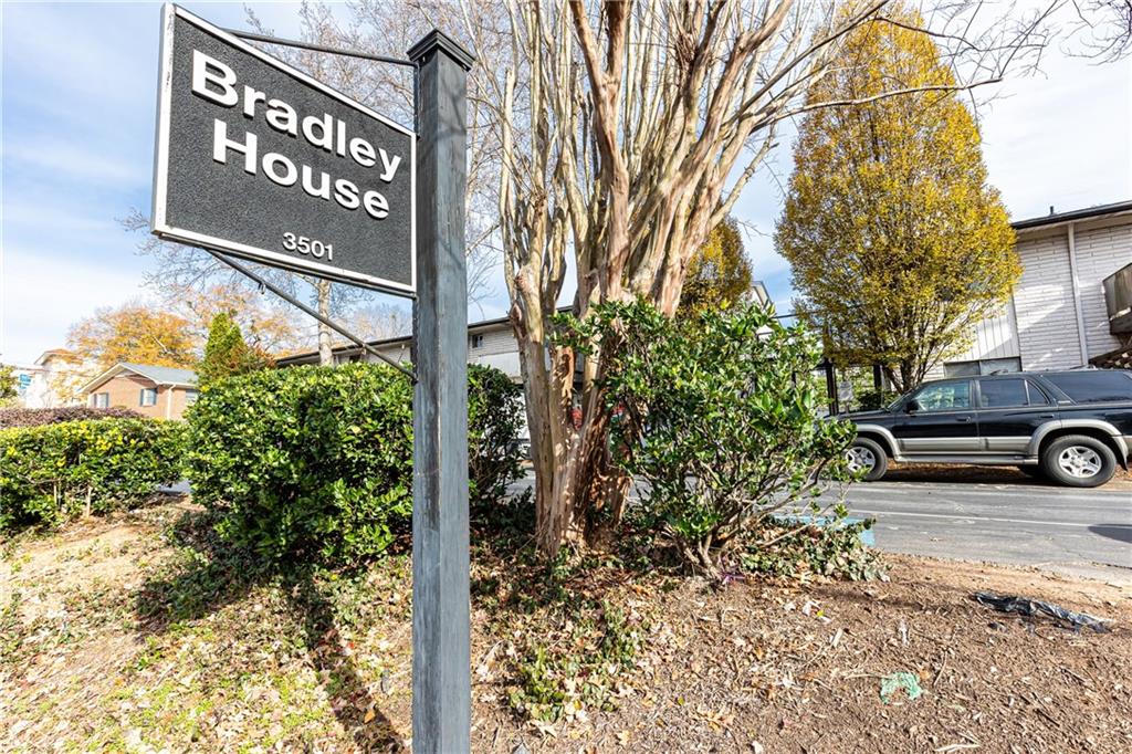 3501 Roswell Road NE Unit 302