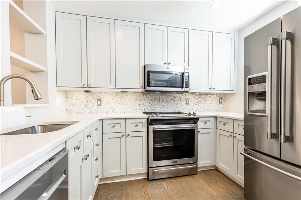 3501 Roswell Road NE Unit 302