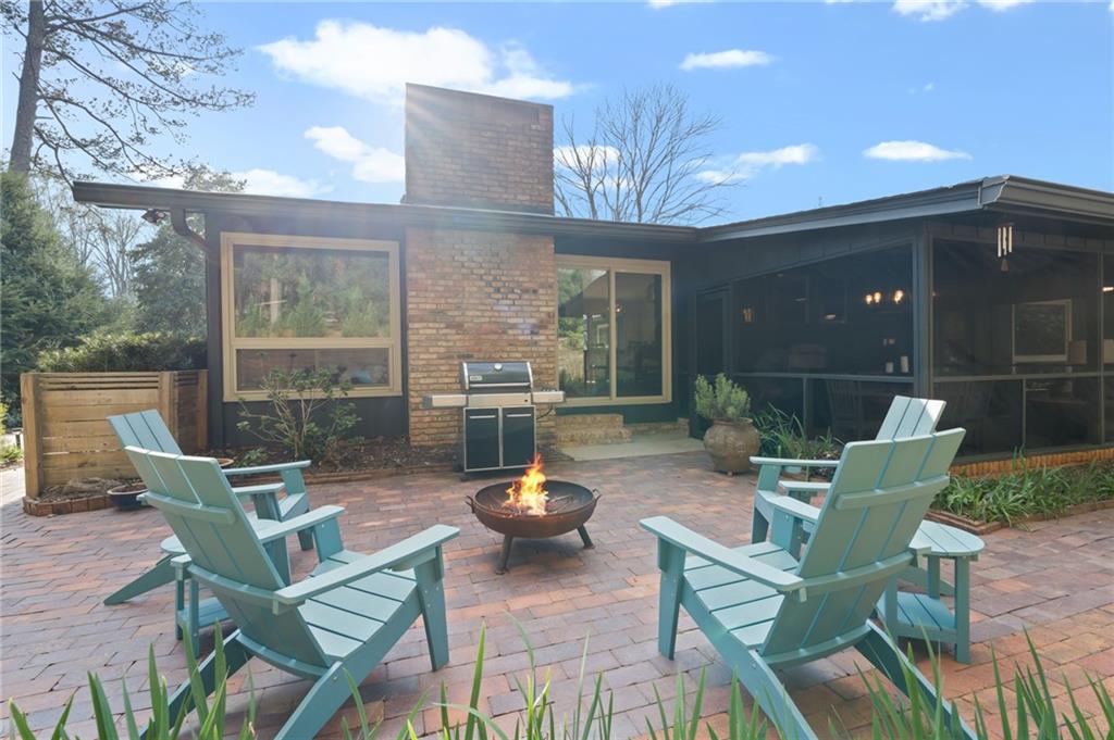 3585 Duberry Court NE