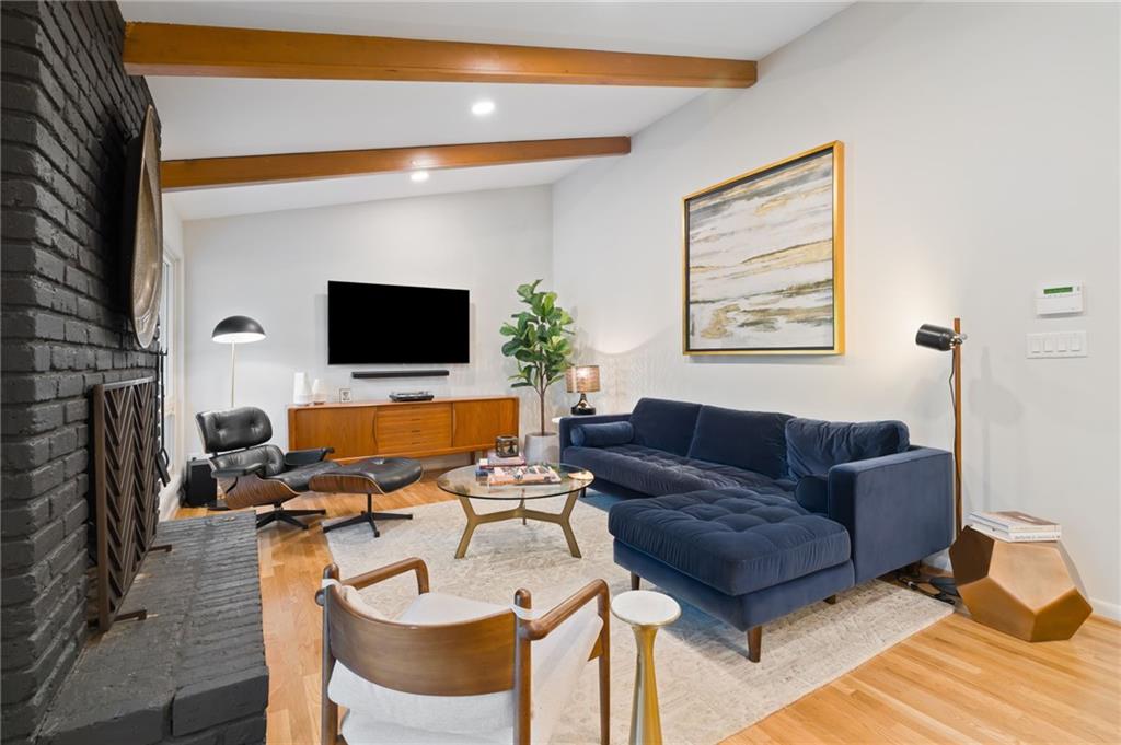 3585 Duberry Court NE