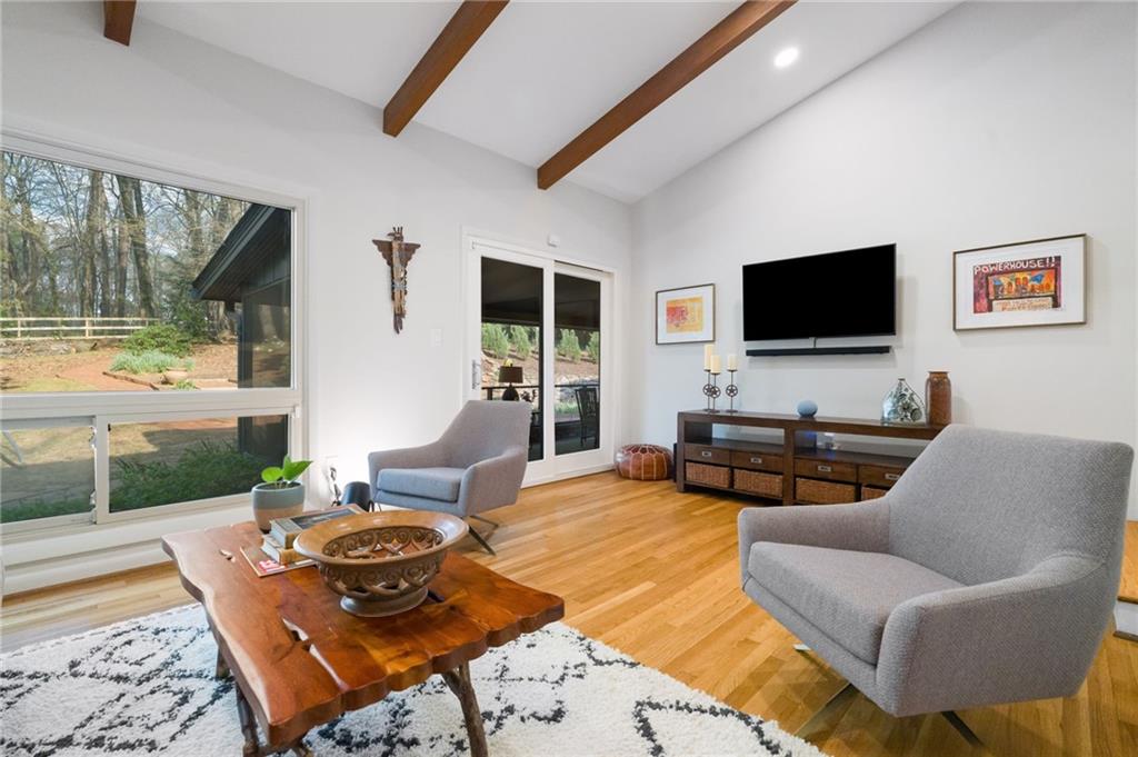 3585 Duberry Court NE