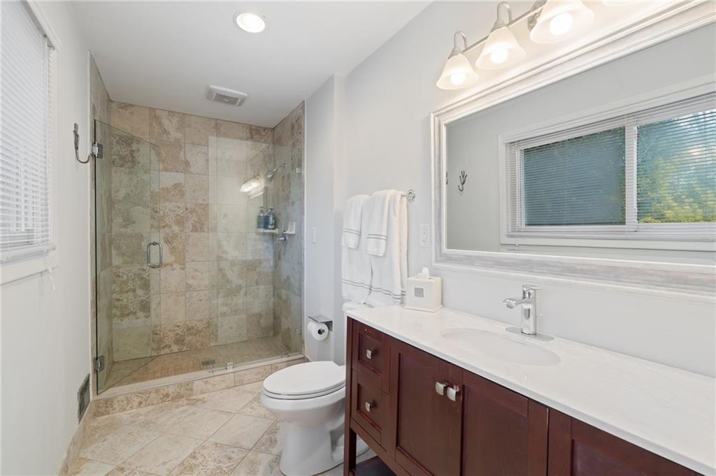 3585 Duberry Court NE