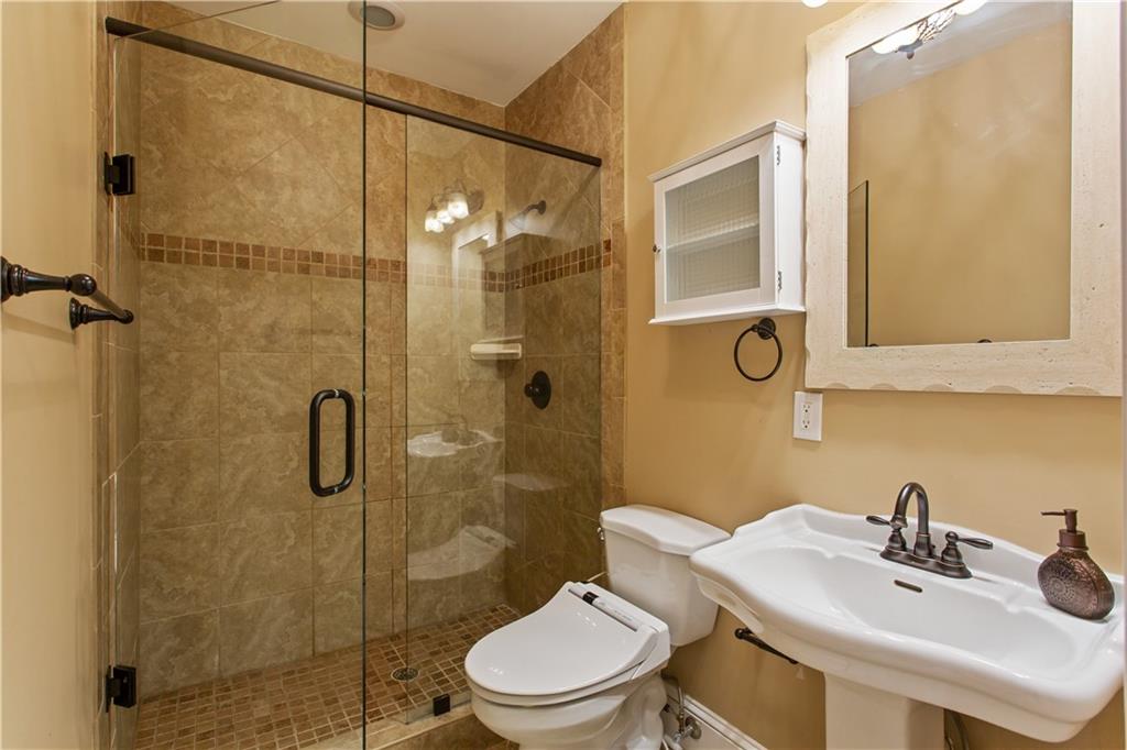 489 Rock Springs Road NE