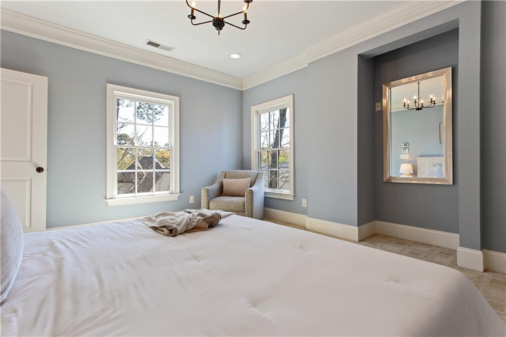 489 Rock Springs Road NE