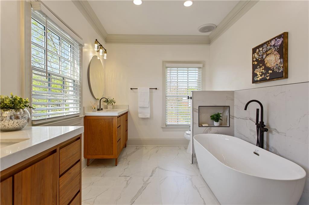 489 Rock Springs Road NE