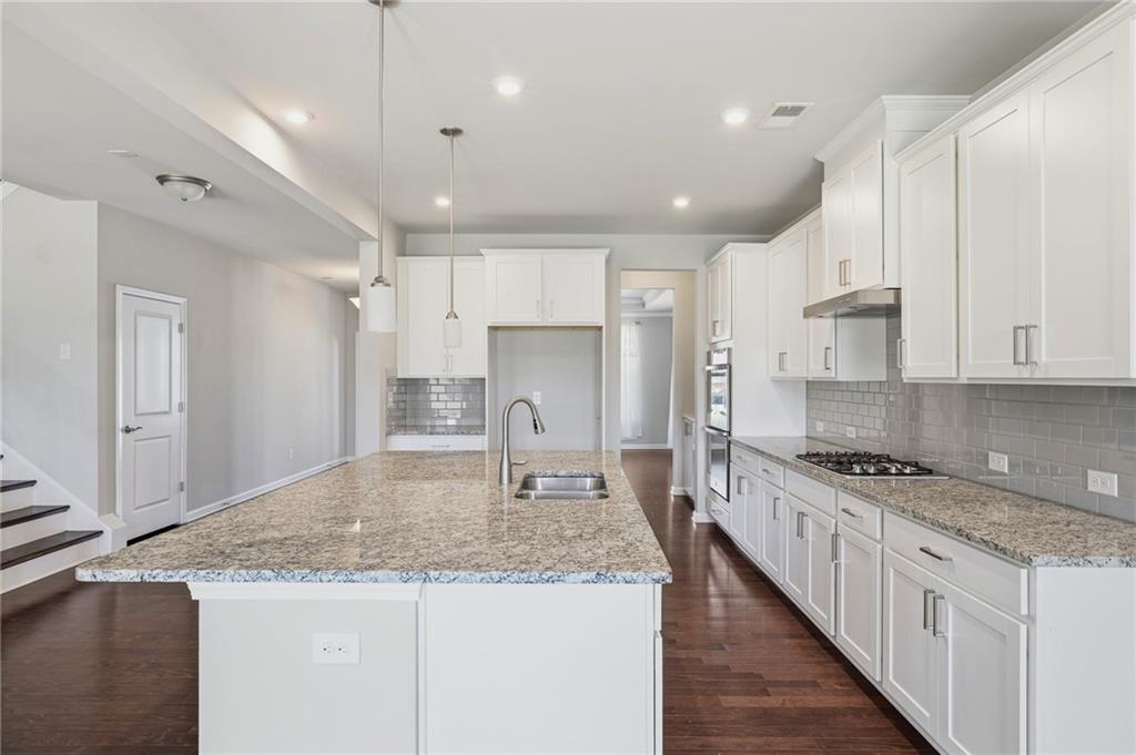 4482 Claiborne Court