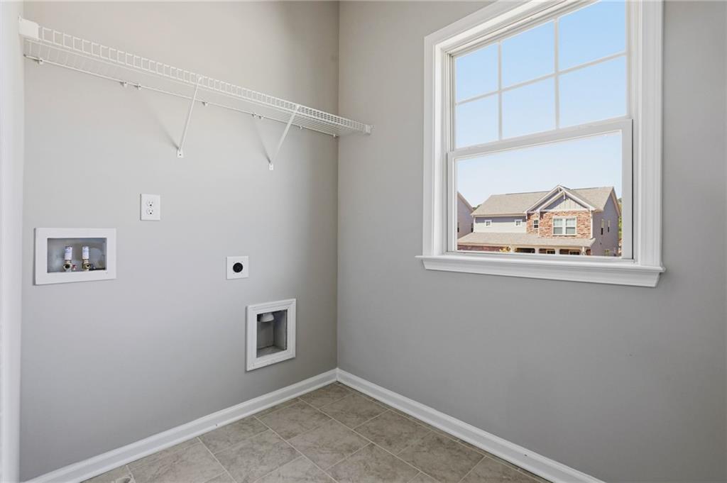 4482 Claiborne Court