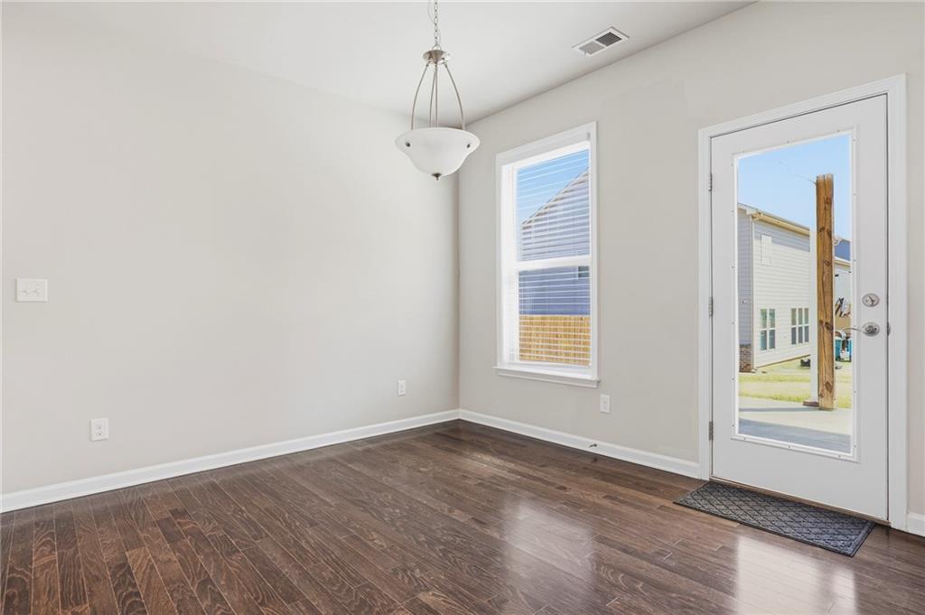 4482 Claiborne Court