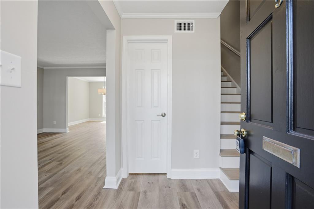 5 Independence Place NW