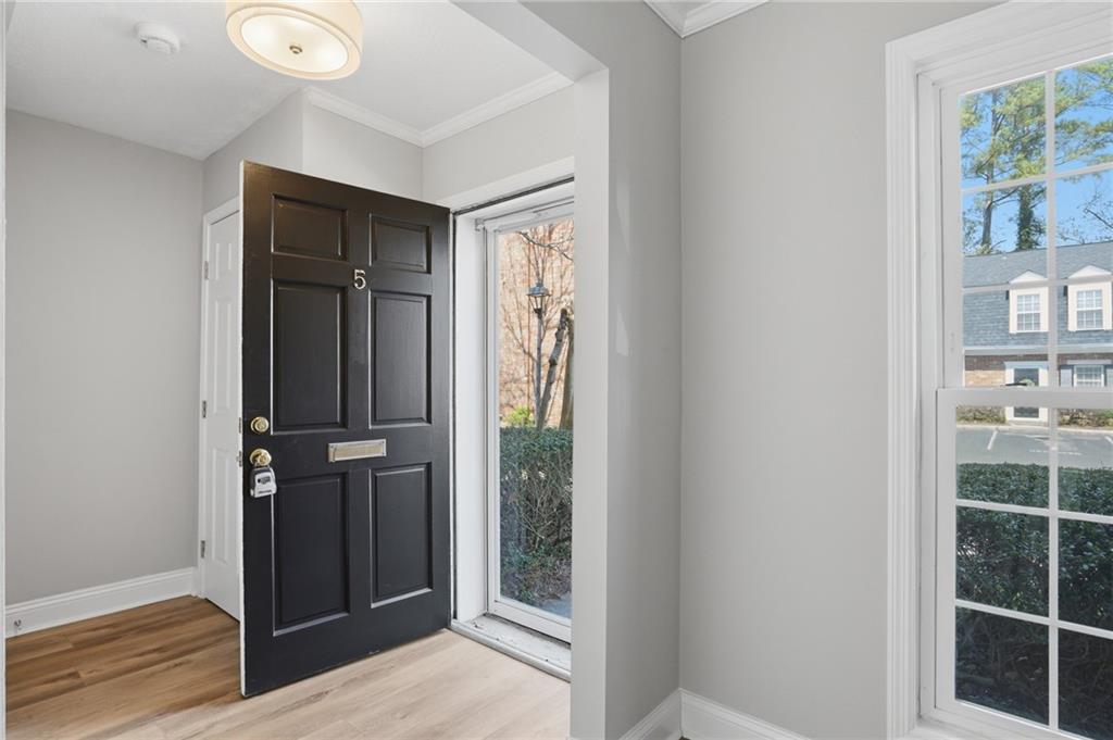 5 Independence Place NW