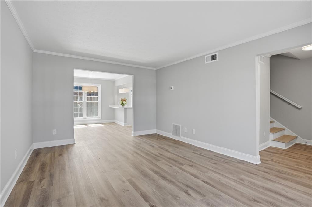 5 Independence Place NW