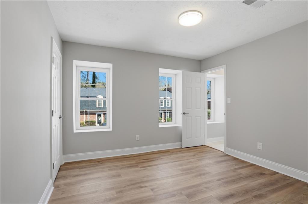 5 Independence Place NW