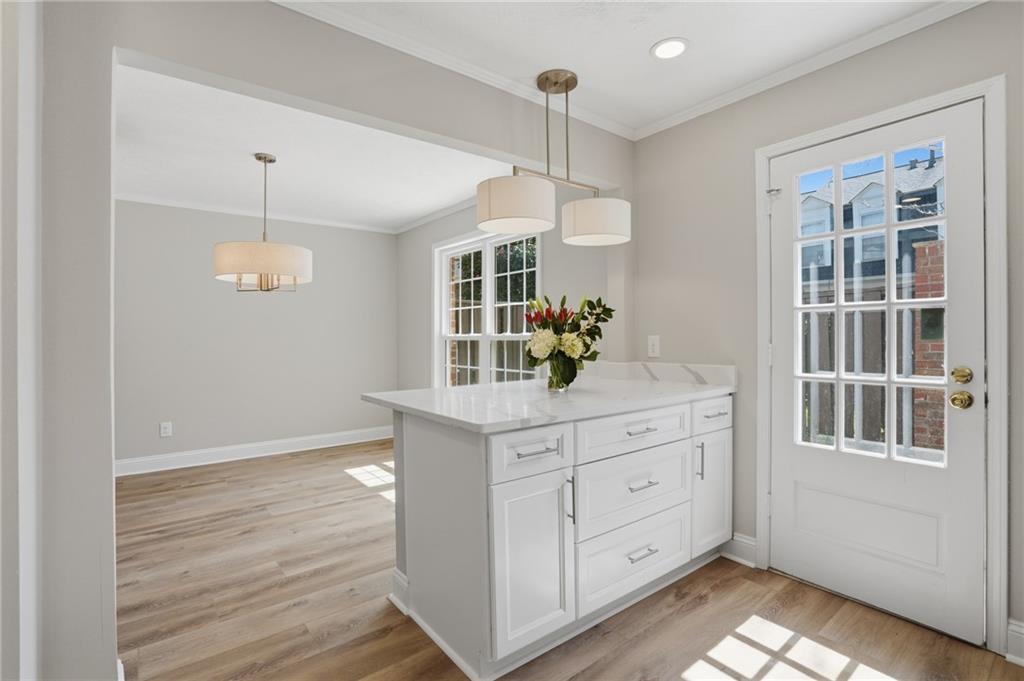 5 Independence Place NW