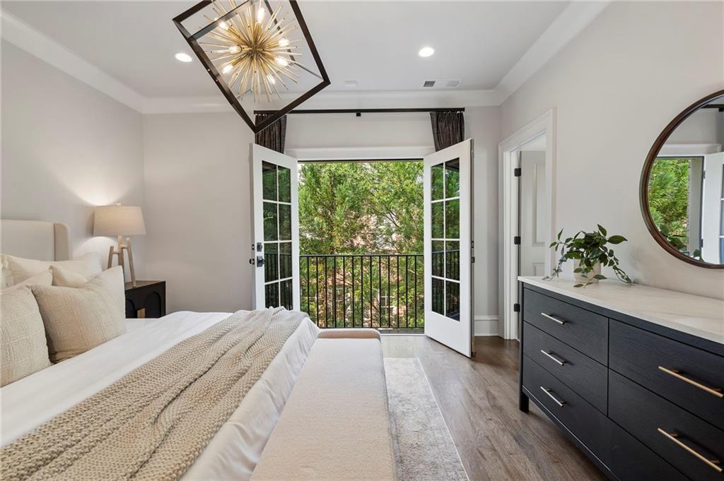 3715 Peachtree Road NE Unit 12