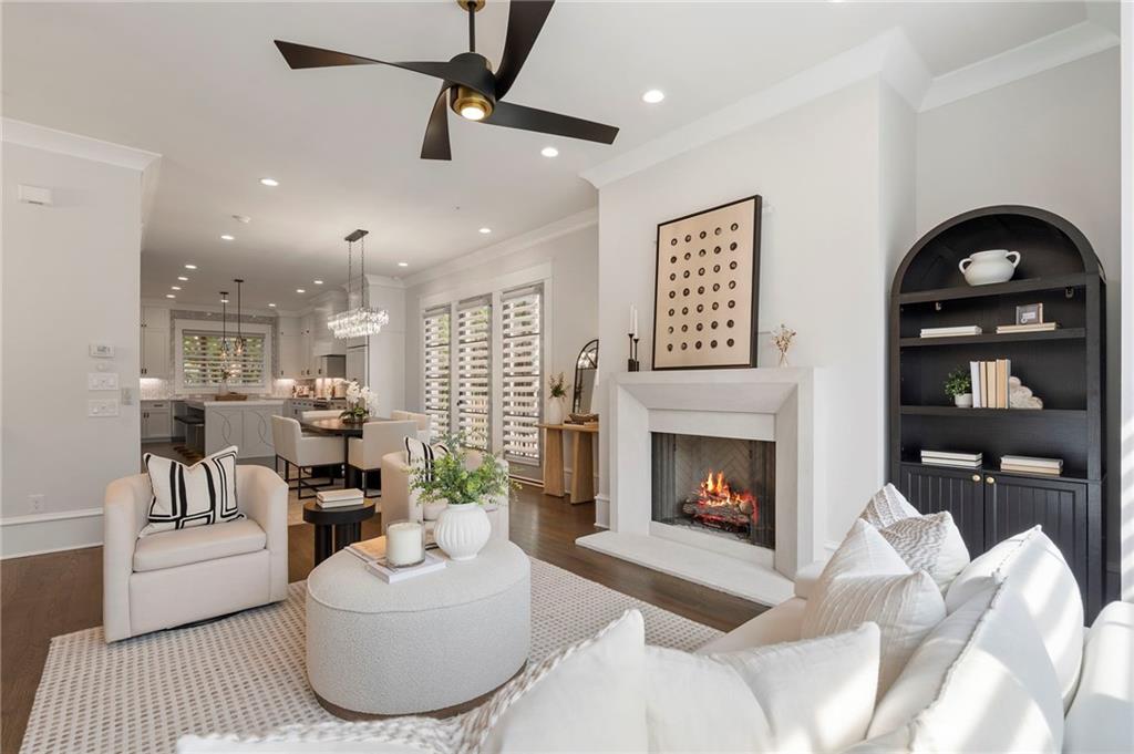 3715 Peachtree Road NE Unit 12