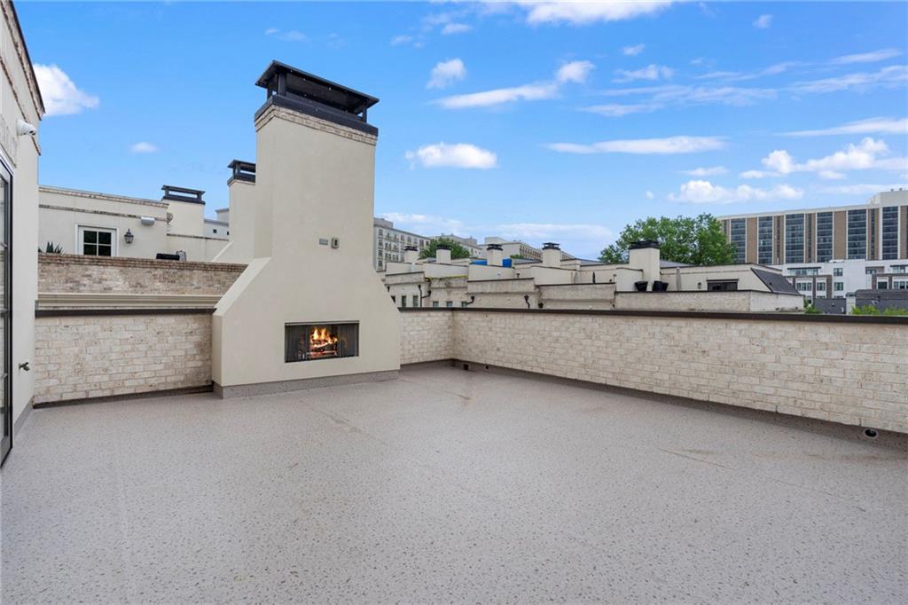 3715 Peachtree Road NE Unit 12