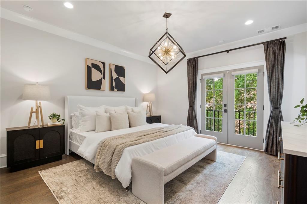 3715 Peachtree Road NE Unit 12