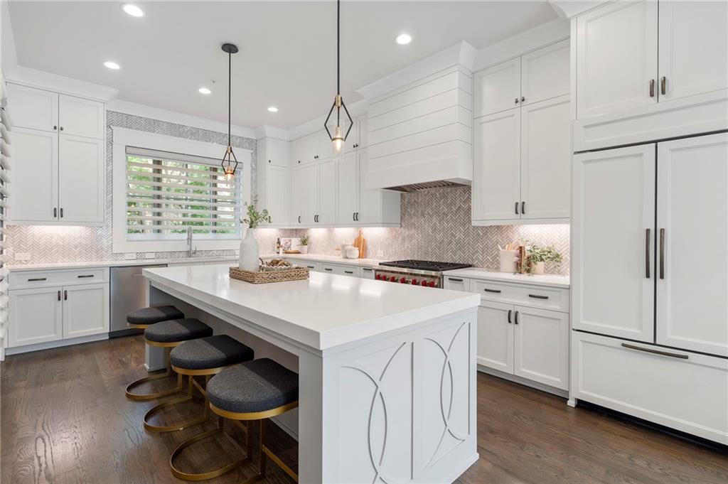 3715 Peachtree Road NE Unit 12