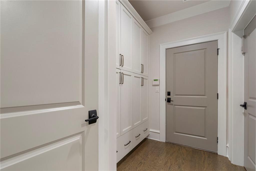 3715 Peachtree Road NE Unit 12
