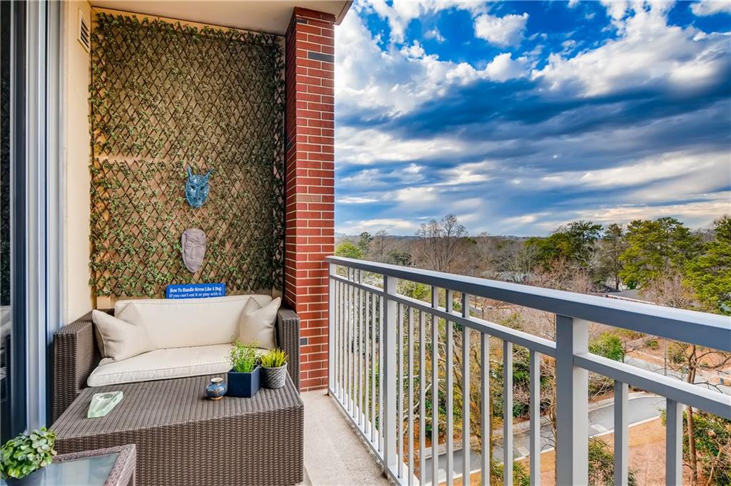 1820 Peachtree Street NW Unit 811