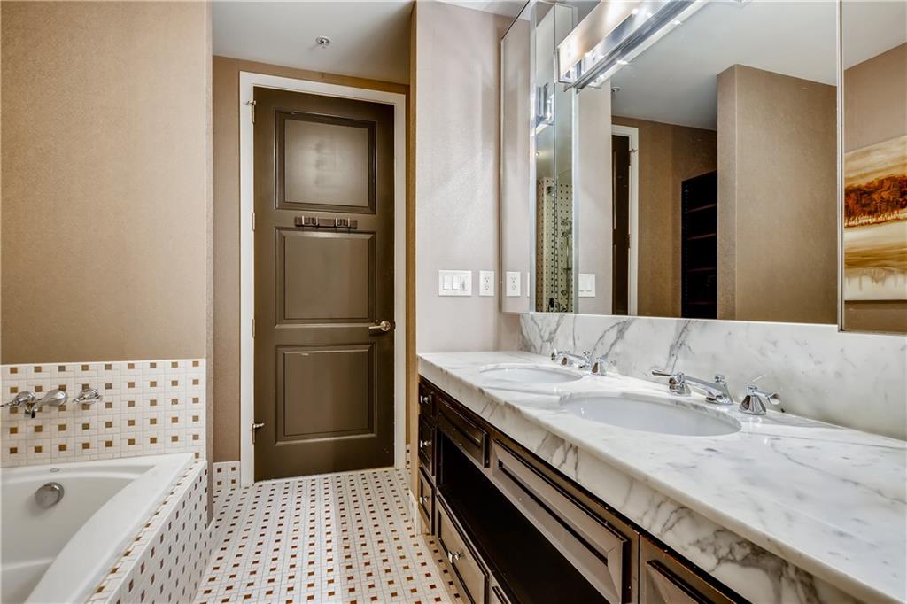 1820 Peachtree Street NW Unit 811