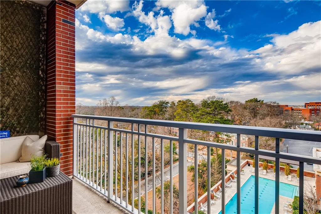 1820 Peachtree Street NW Unit 811