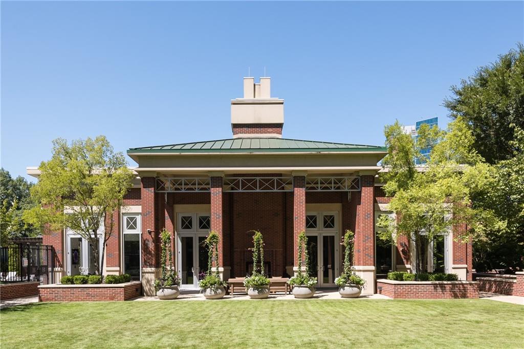 1820 Peachtree Street NW Unit 811