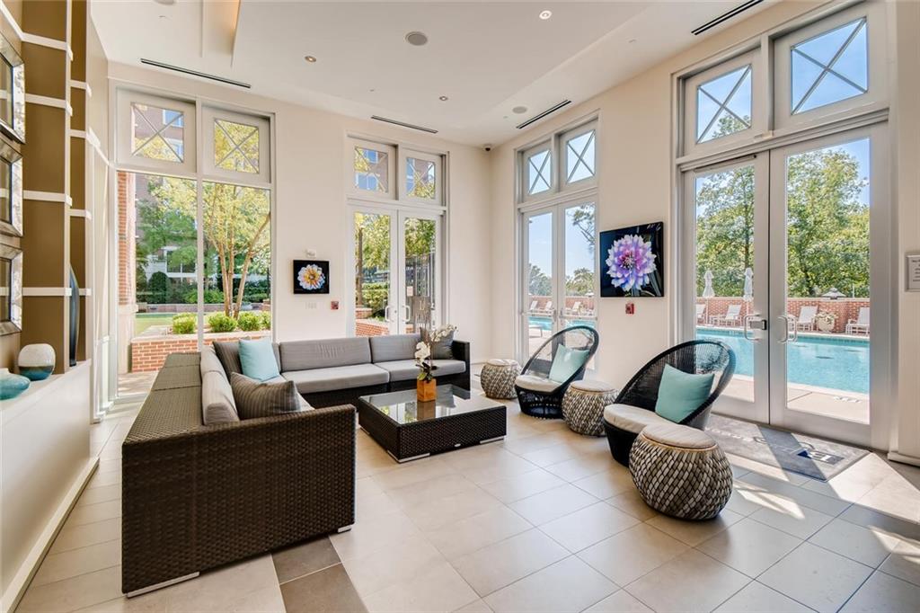 1820 Peachtree Street NW Unit 811